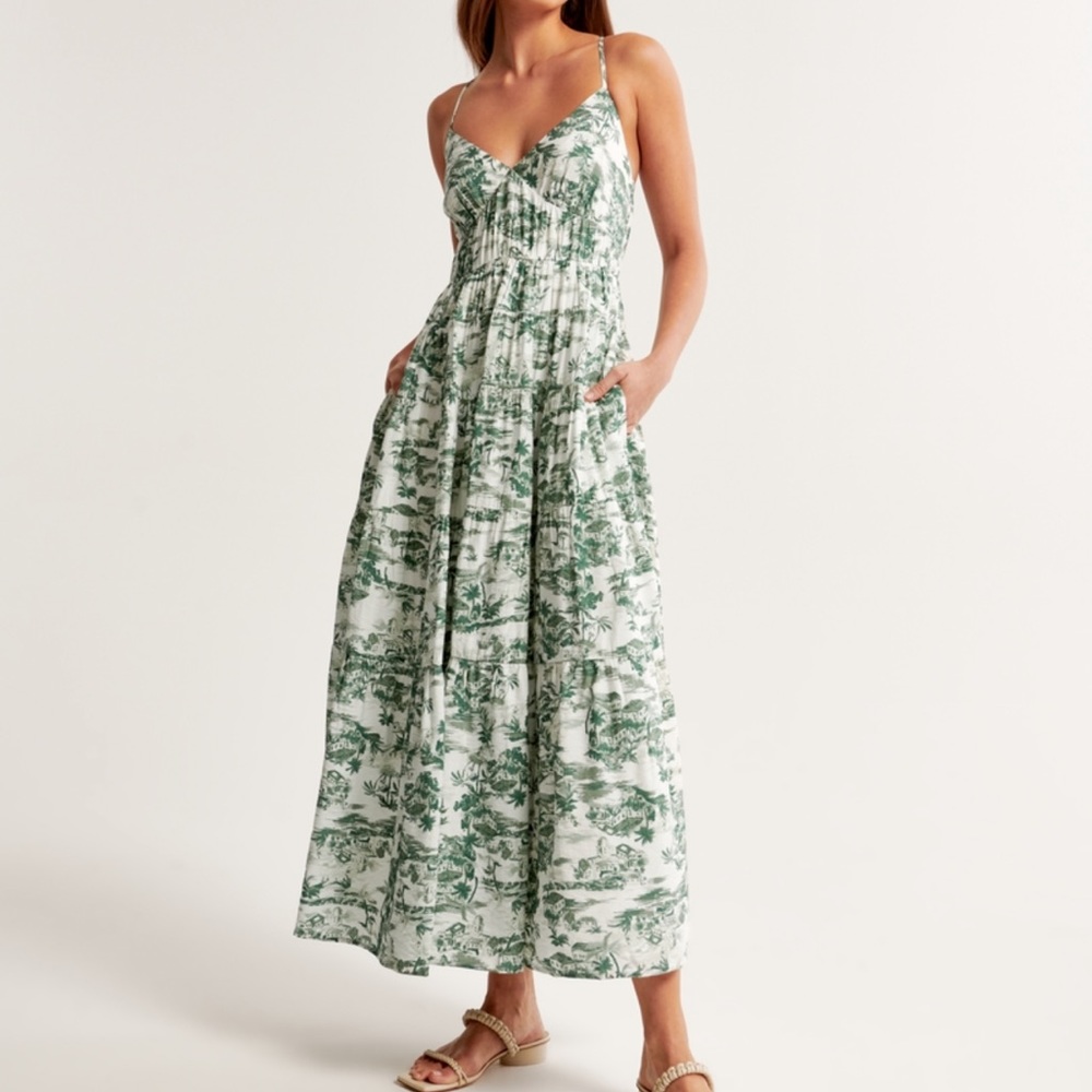Abercrombie Flowy Tiered Maxi Dress- Green Pattern